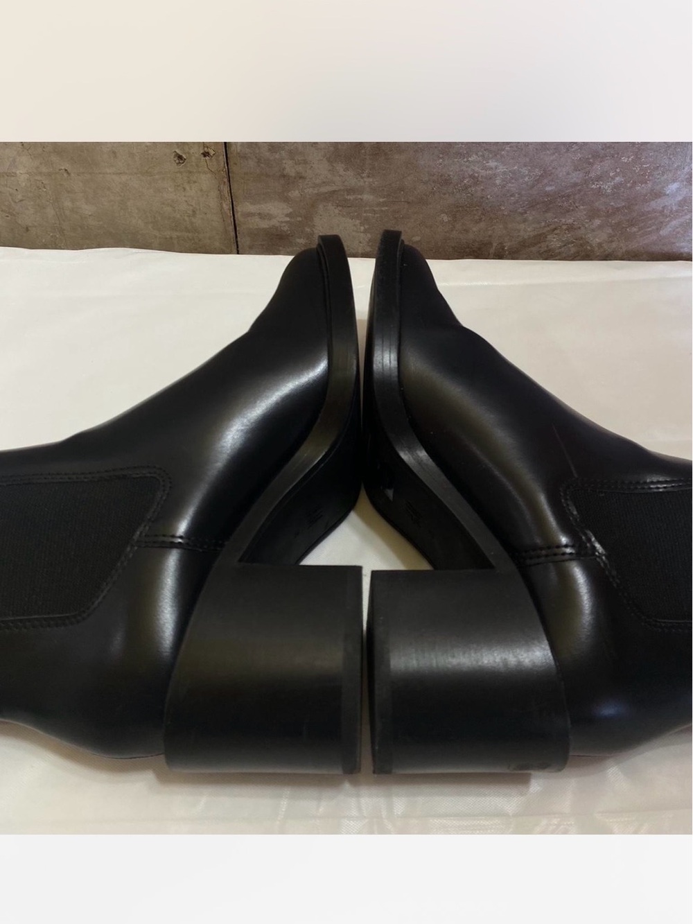 H&M Black Leather Chelsea Block Heel Booties - Picture 5 of 7
